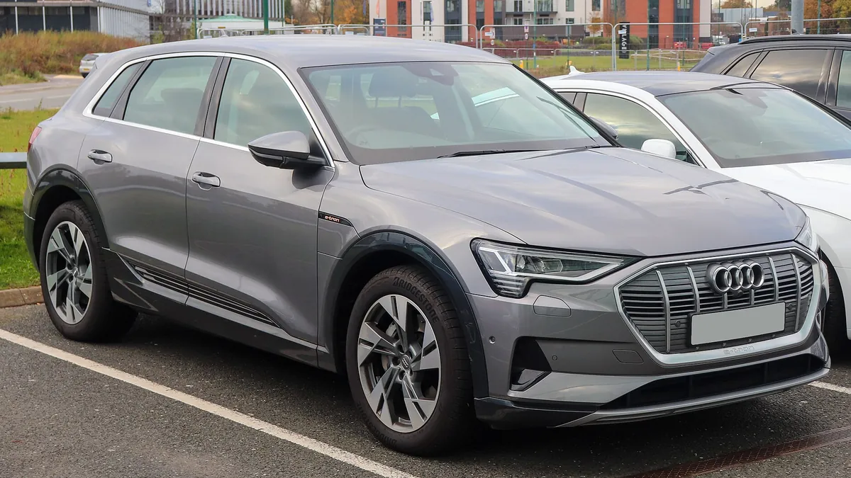 Audi Q8 e-tron