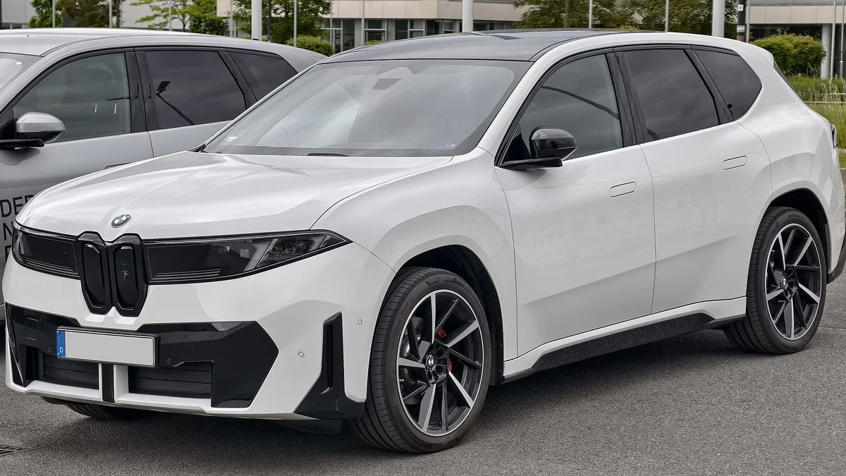 BMW iX3